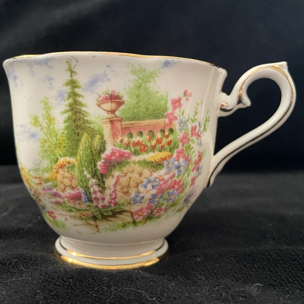 Royal Albert "Kentish Rockery" Teacup